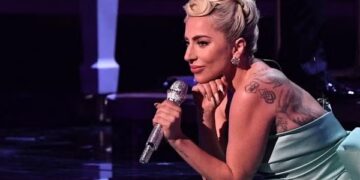 Lady Gaga confesó que brindó 5 shows enferma de COVID-19