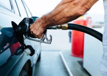 Precios de los combustibles se mantienen igual