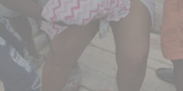 Haitiana da a luz en yola con destino a RD