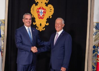 Presidente de Portugal define a Luis Abinader como un gran líder  en la región de Centro América y el Caribe