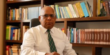 Maestros destacan parámetros para garantizar calidad educativa