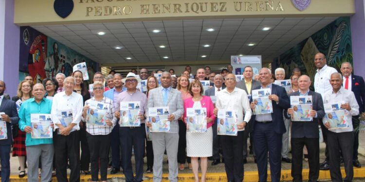 Lanzan segundo número del periódico universitario “Académicos en Marcha”