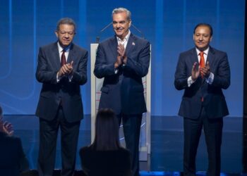 Abinader sostendrá reunión este jueves junto a Leonel Fernández y Abel Martínez