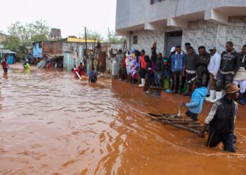 Inundaciones en Kenia dejan al menos 179 muertos
