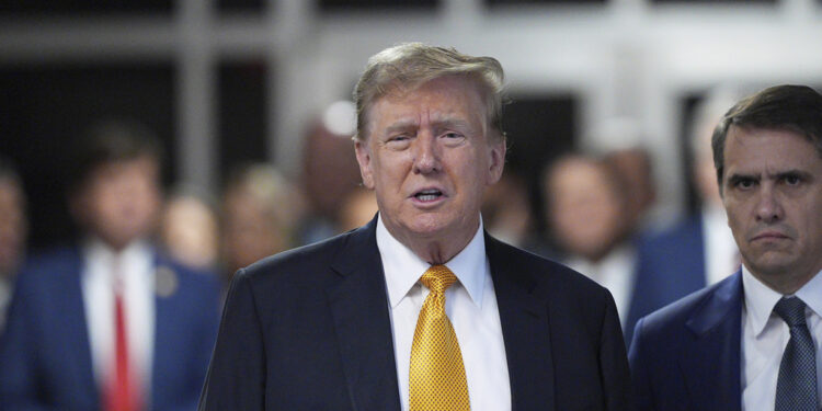 Juicio histórico contra el expresidente Trump llega hoy a su etapa final