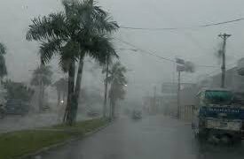 Onda tropical y vaguada provocarán aguaceros, tormentas eléctricas y ráfagas de viento en distintas provincias del país