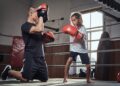 Estudian ley que implementaría clases obligatorias de defensa personal para niñas