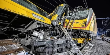 Un choque de trenes en República Checa deja al menos cuatro muertos y 23 heridos