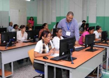 Este jueves inicia Concurso de Oposición Docente 2024