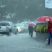 Aguaceros dispersos y tronadas en las próximas 24 horas en varias provincias debido a una onda tropical y débil vaguada