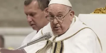El Papa pide que en matrimonios mixtos no se obligue al cónyuge a cambiar de religión