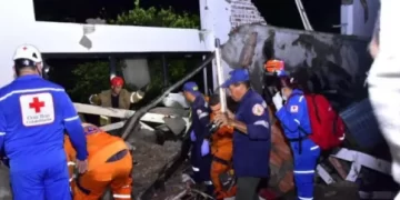Dos muertos y más de 40 heridos tras desplomarse el techo durante una boda en Colombia
