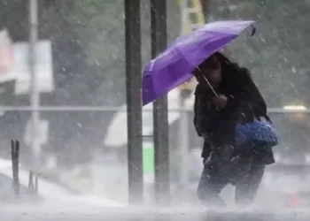 Sal con tu paraguas, pronostican aguaceros intensos, tronadas y ráfagas de viento