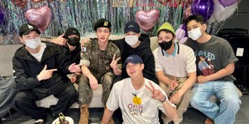 Miembros de BTS reciben a Jin tras terminar servicio militar obligatorio