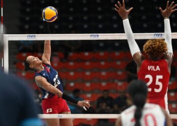 Reinas del Caribe derrotan a Cuba en inicio del Norceca Final Six