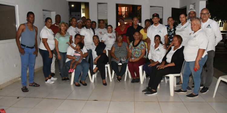 Posesionan nueva directiva del consorcio de propietarios y nueva compañía administradora