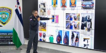 Cámaras del 911 fueron vitales para ubicar movimientos asaltantes Banco Popular