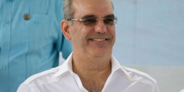 Presidente Abinader inaugurará obras y entregará nuevas viviendas este fin de semana en GSD