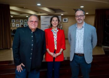 Cuesta Libros invita al autor Armando Lucas Correa a presentar en RD su nuevo thriller psicológico