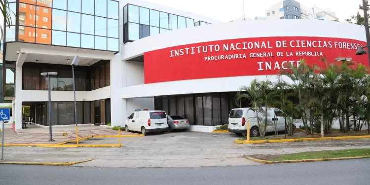 Procuraduría informa mejorará servicios INACIF