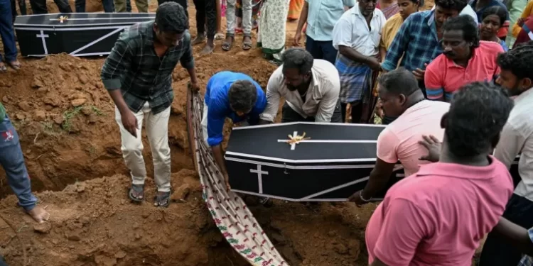 Al menos 35 muertos y 110 hospitalizados por consumir alcohol adulterado en La India