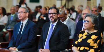 Presidente del CARD felicita a los notarios y notarias del país y reconoce su labor