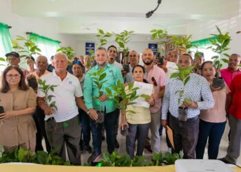 FEDA ejecuta plan "Salvando las Montañas"  Promoverán producción  agroecológica para proteger el agua