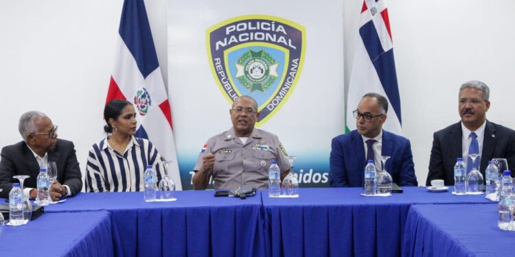 Director de la PN dice reforzarán seguridad en sucursales bancarias