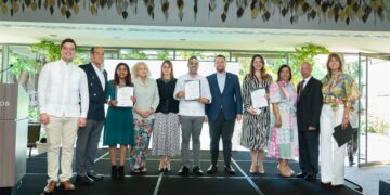 Realizan entrega del Premio “El Cambio Climático no conoce Fronteras” en memoria a Orlando Jorge Mera