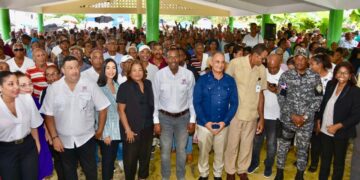 En Los Frailes inician proceso de titulación de viviendas, solares y parcelas