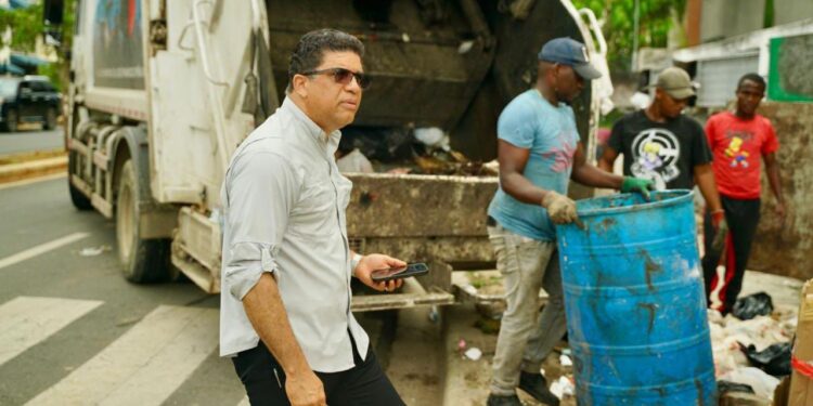 Dío Astacio destaca recogida de más de 50 mil toneladas de basura en Santo Domingo Este