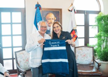 Alcaldesa Carolina Mejía designa a Frank Rainieri como mentor turístico de Santo Domingo