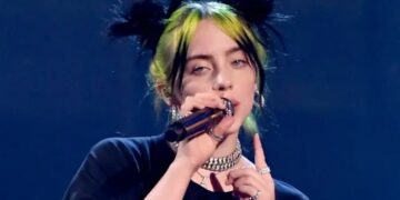 Billie Eilish supera los 100 millones de oyentes mensuales en Spotify