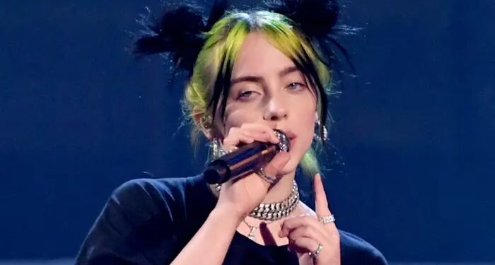 Billie Eilish supera los 100 millones de oyentes mensuales en Spotify