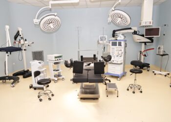 SNS amplía capacidad quirúrgica del INCART