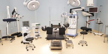 SNS amplía capacidad quirúrgica del INCART