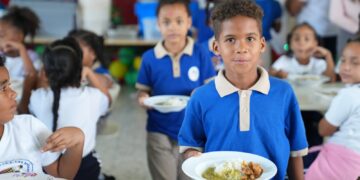 INABIE contribuyó con permanencia de estudiantes en aulas tras entrega preliminar de más de 908 millones de raciones alimenticias en el año escolar