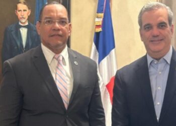 Abinader y el director de ONDP tratan temas fundamentales  de defensa pública en el país