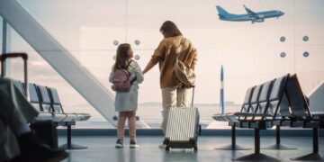 Migración exhorta a ciudadanos sacar a tiempo permisos a menores para viajar