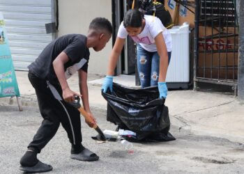 Jóvenes de diversos sectores se unen a campaña “Guerra contra la basura”