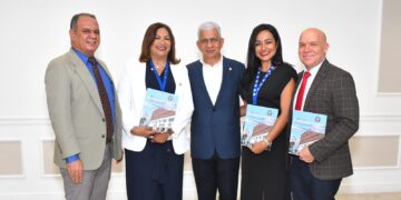 Presidente del Senado Ricardo de los Santos encabeza puesta en circulación de la “Revista Representación”