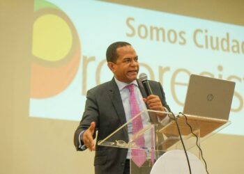 Justicia Social inicia formación política e ideológica con conferencia en Azua