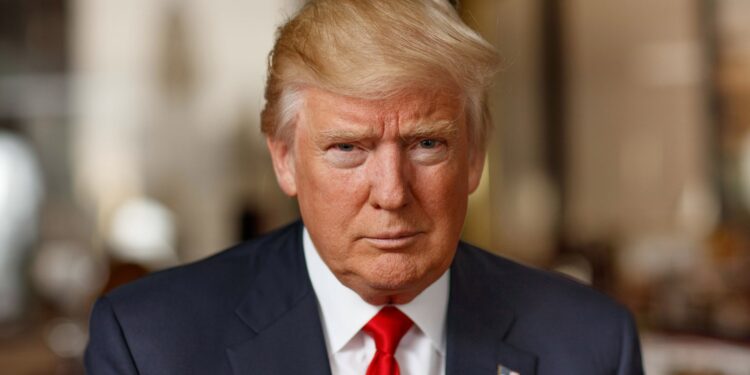 La Policía de Nueva York tramita revocar permiso de armas a Donald Trump