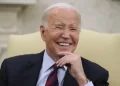Medio millón de migrantes podrían conseguir la ciudadanía de EEUU según nuevo plan de Biden