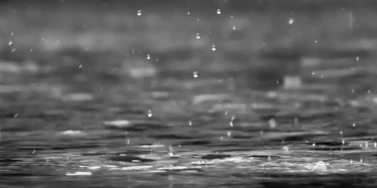 Chubascos pasajeros en horas de la tarde hacia el interior del país