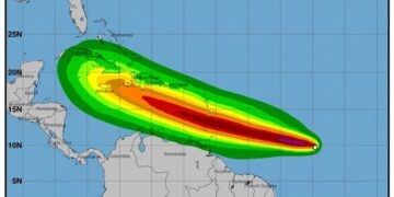 Pronostican Beryl se convertirá en huracán esta noche o el domingo