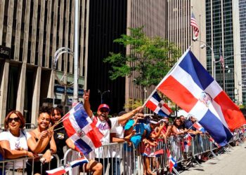 Este domingo se celebra la edición número 35 de la Gran Parada Dominicana del Bronx