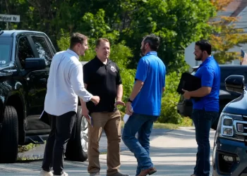 FBI accede al teléfono del hombre que disparó contra Donald Trump