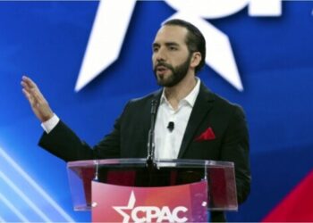 Nayib Bukele advierte sanciones a comerciantes por precio de los alimentos