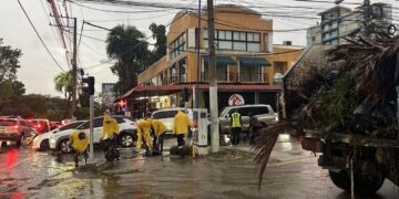 Brigadas de la Alcaldía del DN dan rápida respuesta a efectos de las lluvias de las últimas horas